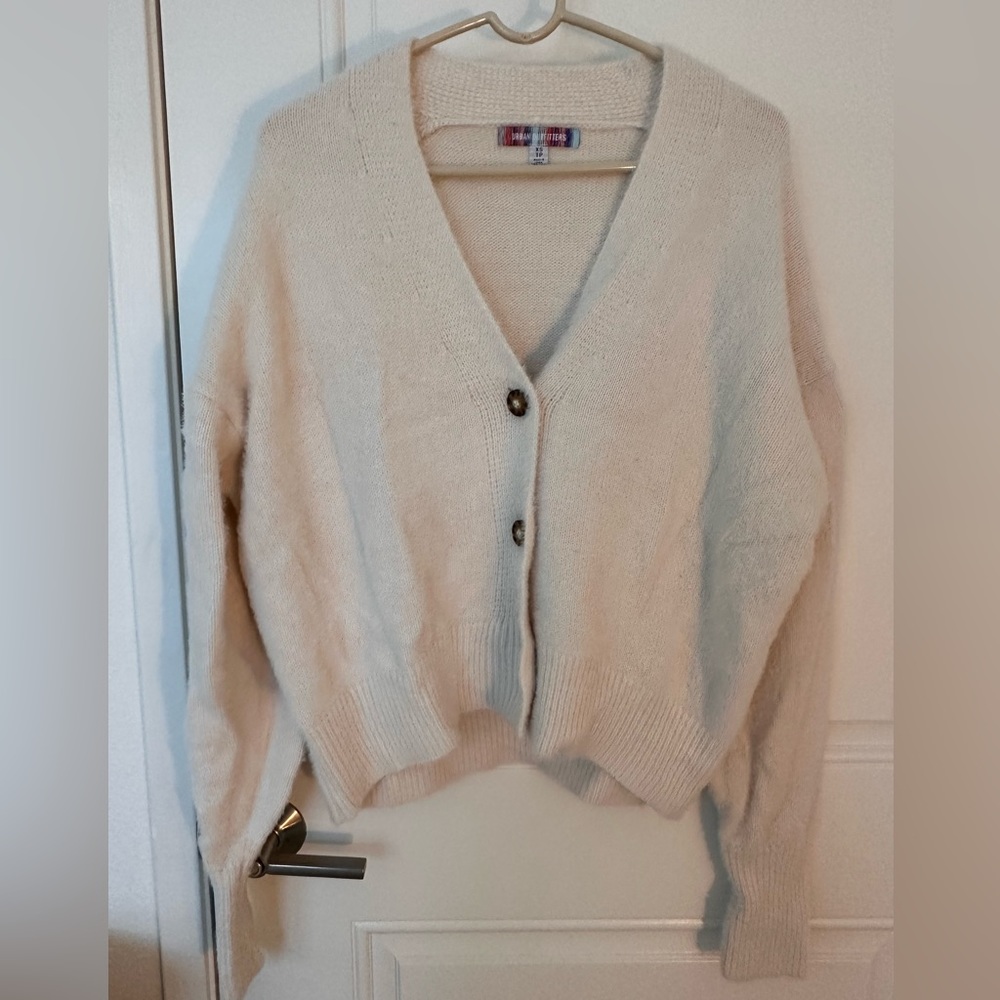 Urban Outfitters Thea Fuzzy Cardigan XS